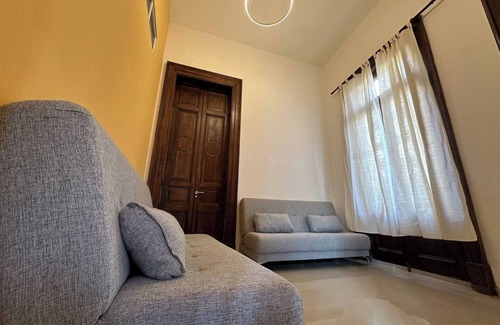 San Nicolas House | Down town Callao Deluxe - casa para gruposnnnn