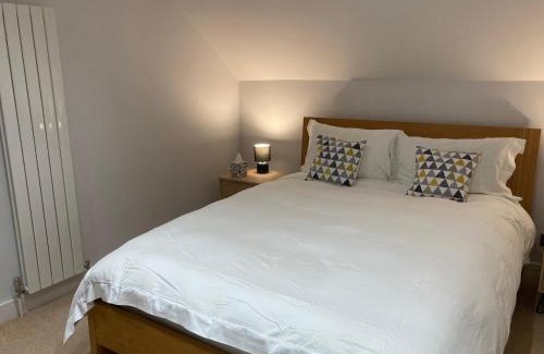 Bristol House | Downs Cottage