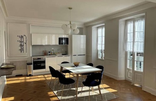Lourdes Apartment | Downtown apartment for 4/6 people