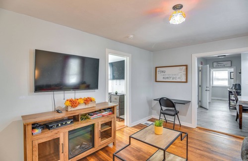Brockton Apartment | Downtown Brockton Apt < 1 Mi to Local Dining