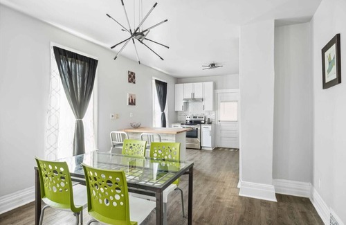 Mexicantown - Southwest Detroit House | Downtown Detroit Gem – 3 Bedrooms and Culture!