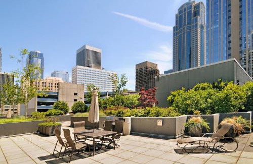 Downtown Seattle Apartment | Downtown Dream