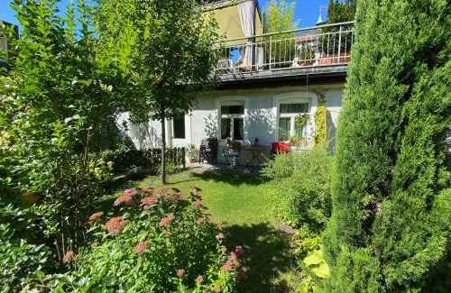 Bressanone Apartment | Downtown Hideout Bressanone Pedestrian Zone Private Garden, Parking Brixen Card