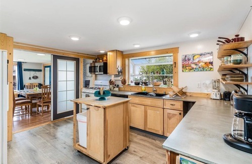 Seward House | Downtown Home with Waterfront Views and Gallery.