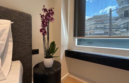 Vardaris Apartment | Downtown Suites