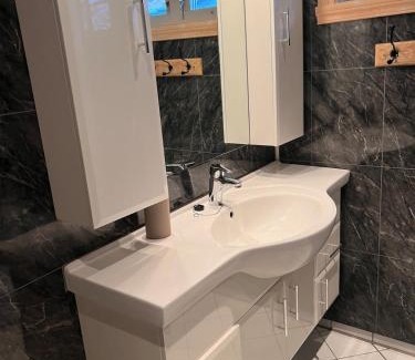 Brekke House | Drøm deg bort til fjells Velkommen til en perle av en hytte