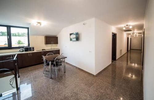 Mioveni Hotel | Dr House