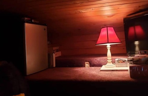 White Hall Apartment | Dragon In My Cabin By The Pool Jacuzzi and Sauna
