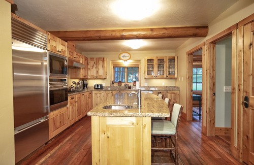 Victor House | Dragonfly Cabin Luxury in Teton Springs, Victor ID w/A/C, Hot Tub, High Tech