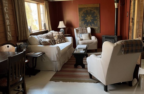 Hyde Park Cabin | Dream Cabin in charming Hyde Park with WiFi access