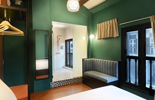Kampong Glam Hotel | Dream Chaser Boutique Capsule Hotel