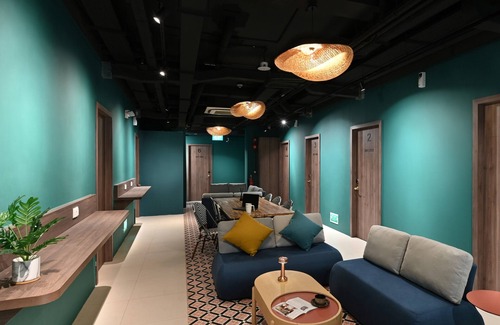 Kampong Glam Hotel | Dream Chaser Boutique Capsule Hotel