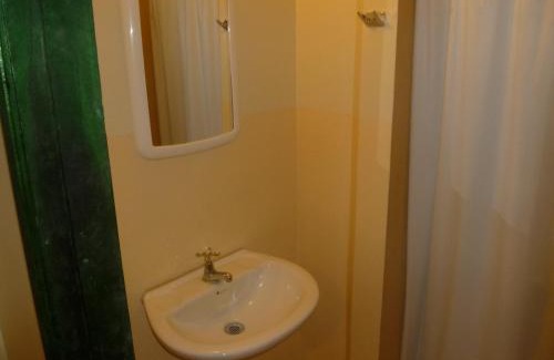 Guayaquil Hostel | Dreamkapture Hostel close to the airport and bus terminal