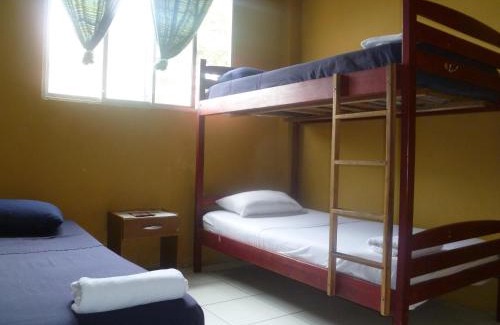 Guayaquil Hostel | Dreamkapture Hostel close to the airport and bus terminal