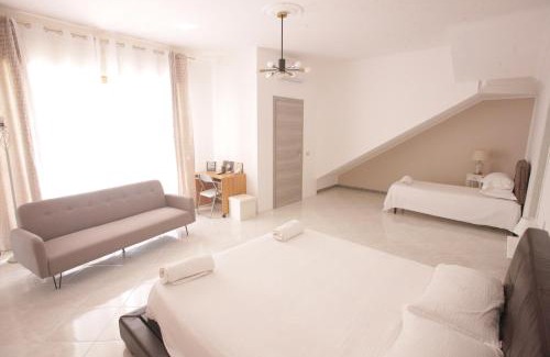 Paparella Apartment | Dreams on the Blue house 1