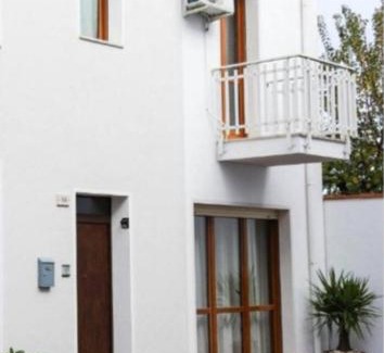Paparella Apartment | Dreams on the Blue house 1