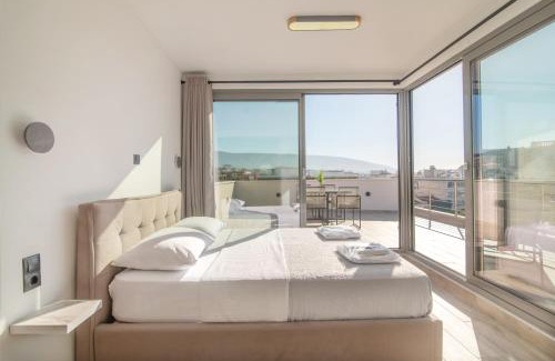 Athens City Centre Apartment | Dreamy Athens Terrace with Acropolis View