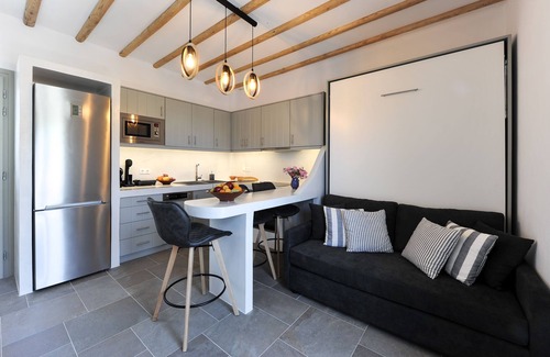 Herronisos Apartment | Droufakos home - Lux seafront apt