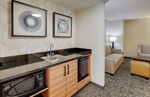 Homewood Hotel | Drury Inn & Suites Birmingham Lakeshore Drive
