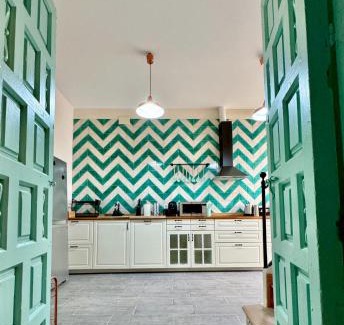 La Catedral House | DS Palacio de la Luna