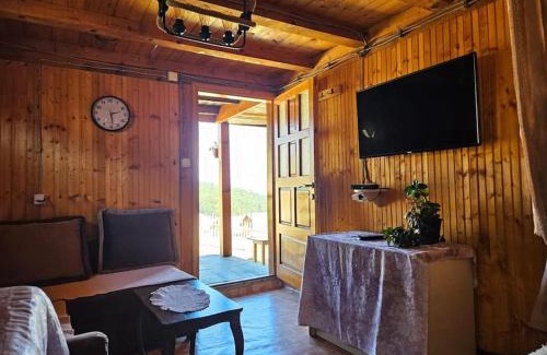 Montenegro Ski Chalet | Dušanov Konak