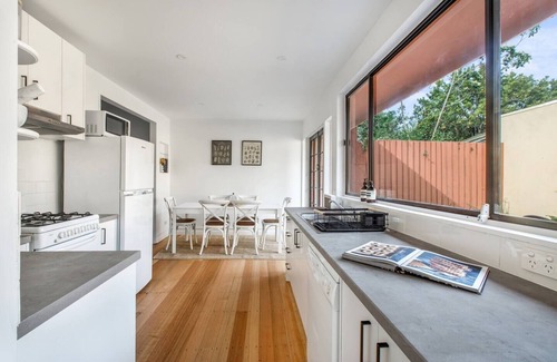 Richmond North Cottage | Du Feu Cottage Indoor outdoor Richmond Charm