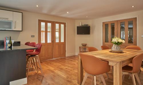 Killester House | Dublin 'Home from Home', Luxury, Private Secure House