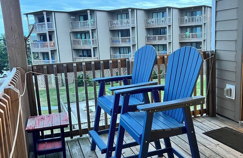 Duck Condo | Duck, NC - Oceanfront and Unlimited Sunrises! Welcome to Sandy Quacks!