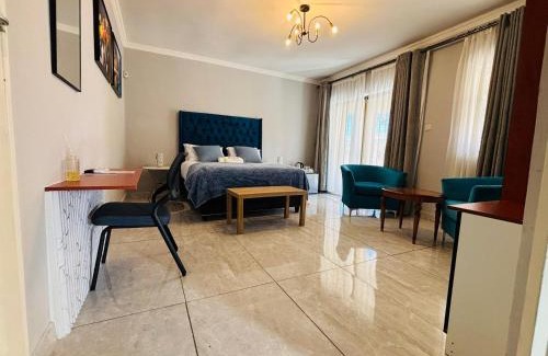 Gaborone House | Dulelo Guest House Gaborone