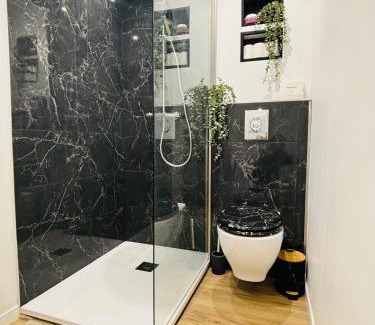 Le Penon Apartment | DUNE Océan Luxe Appartement, Accès Plage privé, Parking & Wifi 50m Océan Surf