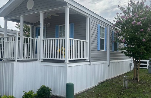Palm Harbor Cottage | Duned-Inn: Where Dunedin Charm, Beach Days, and Pool Time Fun Collide