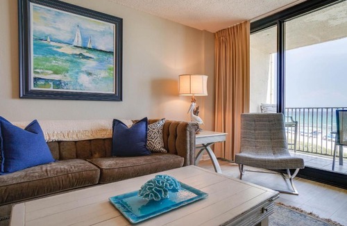 Gulf Lagoon Beach Apartment | Dunes of Panama Beach Resort by Panhandle Getaways