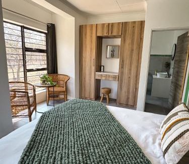 Marloth Park Apartment | Dung Beetle Bush Villa