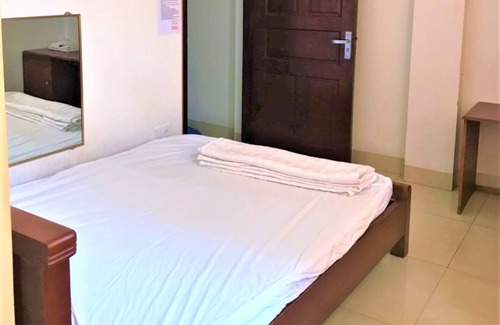 Little Japan Hotel | Dung Khanh Motel