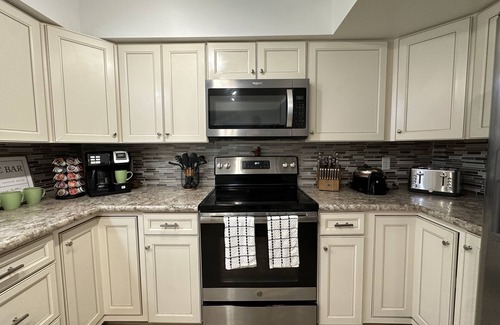 Dunnellon House | Dunnellon Dreams 3 Bedroom Home by RedAwning