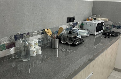 Thite Nagar Apartment | Duo by StayVio Riverfront road, 3BHK in Kharadi near EON IT Park, WTC,Magarpatta