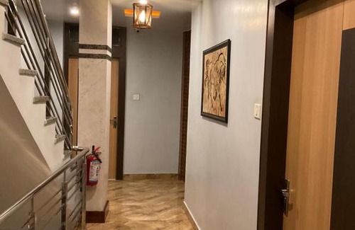 Varanasi Hotel | dup
