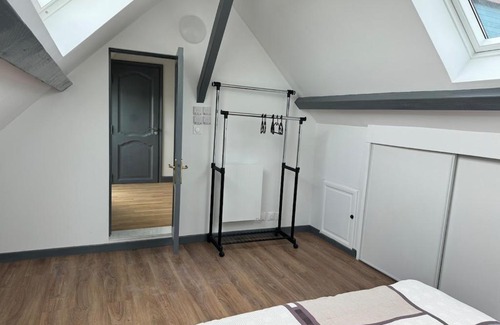 L'Etang-la-Ville Apartment | Duplex 2 chambres proche tram