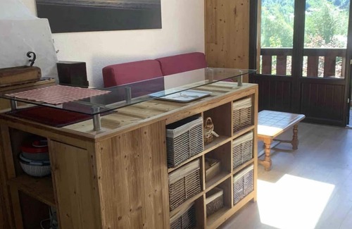 Chamonix-Mont-Blanc Apartment | DUPLEX APARTMENT NEAR CHAMONIX CENTER