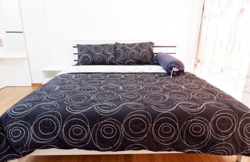 Khlong Kluea Apartment | Duplex home near IMPACT Arena Exhibition Centre