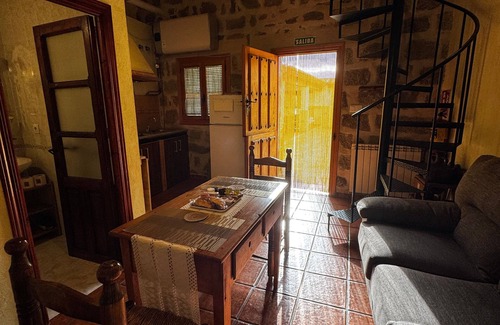 El Barraco House | Duplex in the middle of nature, ideal for couples.