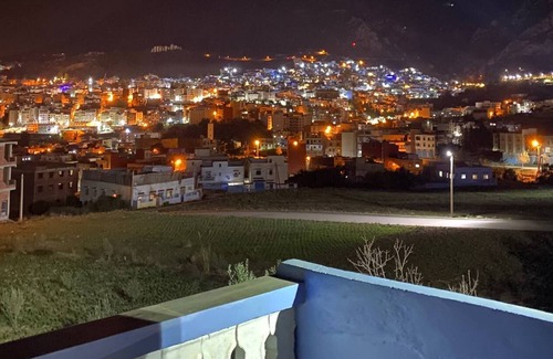 Chefchaouen Apartment | Duplex panoramique avec jardin