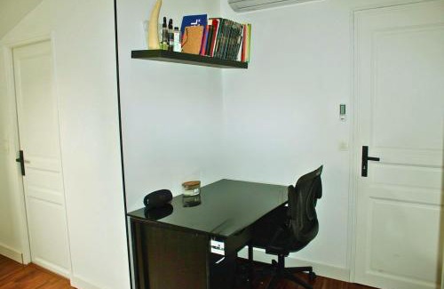 Saint-Remy-les-Chevreuse Apartment | Duplex-Saint-Rémy-lès-Chevreuse