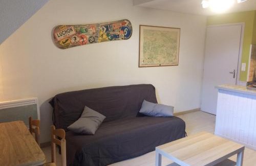 Bagneres-de-Luchon Apartment | Duplex T2 Cabine aux pieds du télécabine avec parking