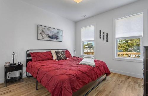 Mosby Apartment | Duplex with Balcony and Spacious Dog-Friendly Oasis!