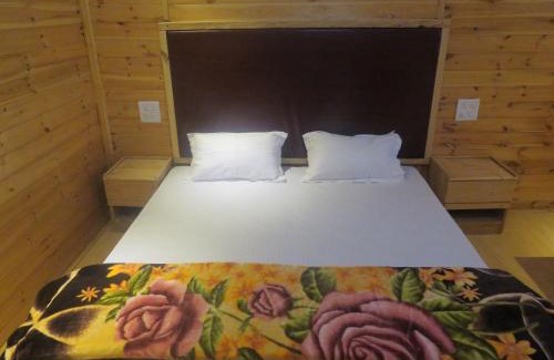 Majkhali Hotel | Durgesh Hillock