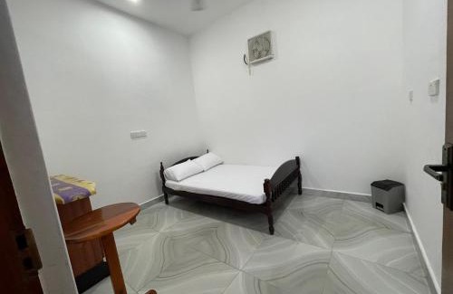 Manmunai North Hotel | Dutch guest house