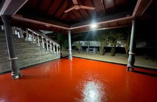 Manmunai North Hotel | Dutch guest house