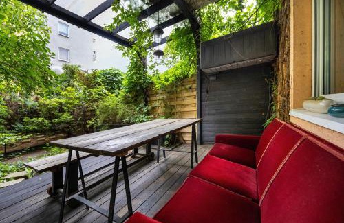 Bialoleka Apartment | Dwupiętrowy Apartament dla 7 osób z ogródkiem by Noclegi Renters