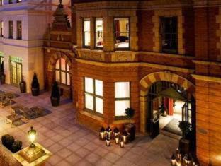 City Centre Dublin Hotel | Dylan
